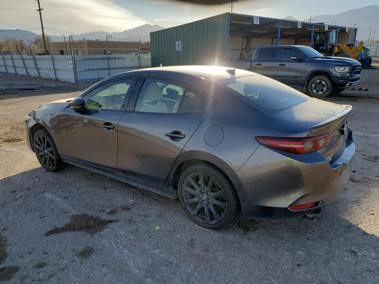 MAZDA 3 PREMIUM PLUS