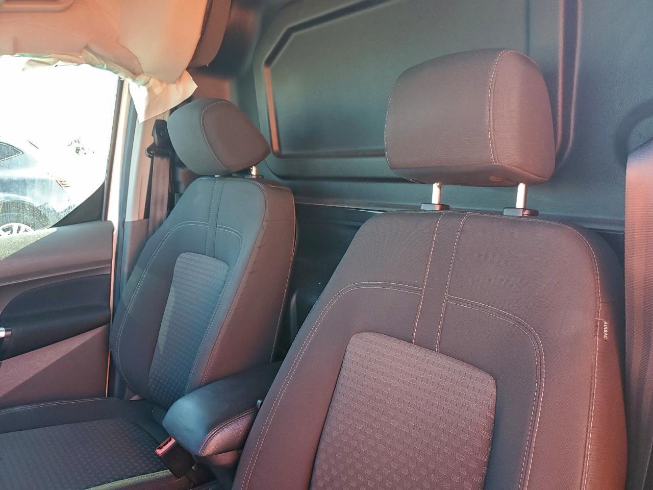 FORD TRANSIT CONNECT XLT