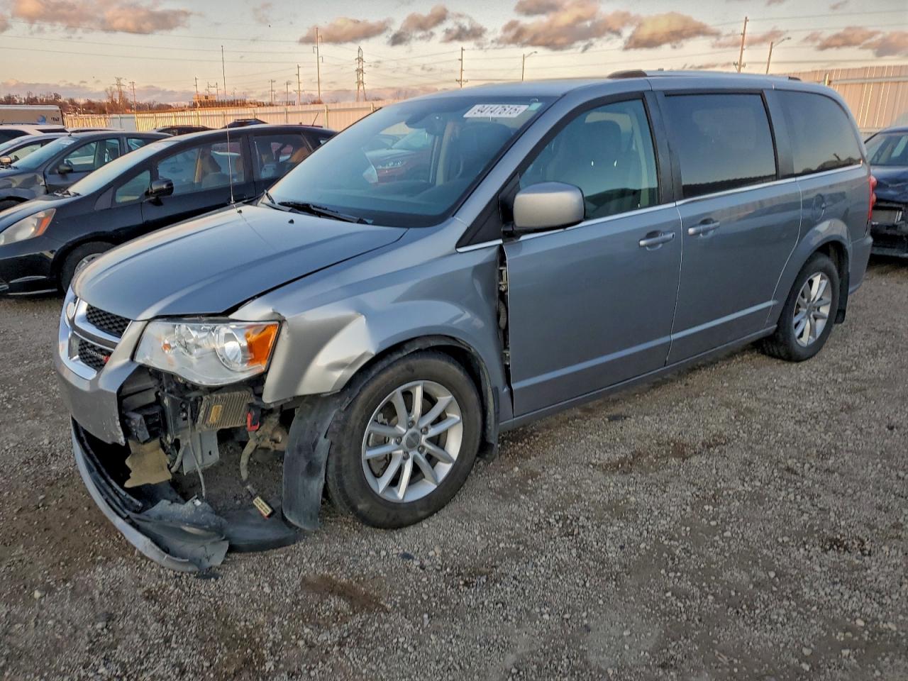 DODGE GRAND CARA 2019