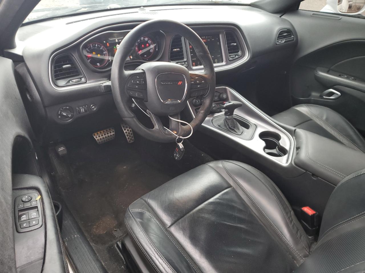 DODGE CHALLENGER SXT