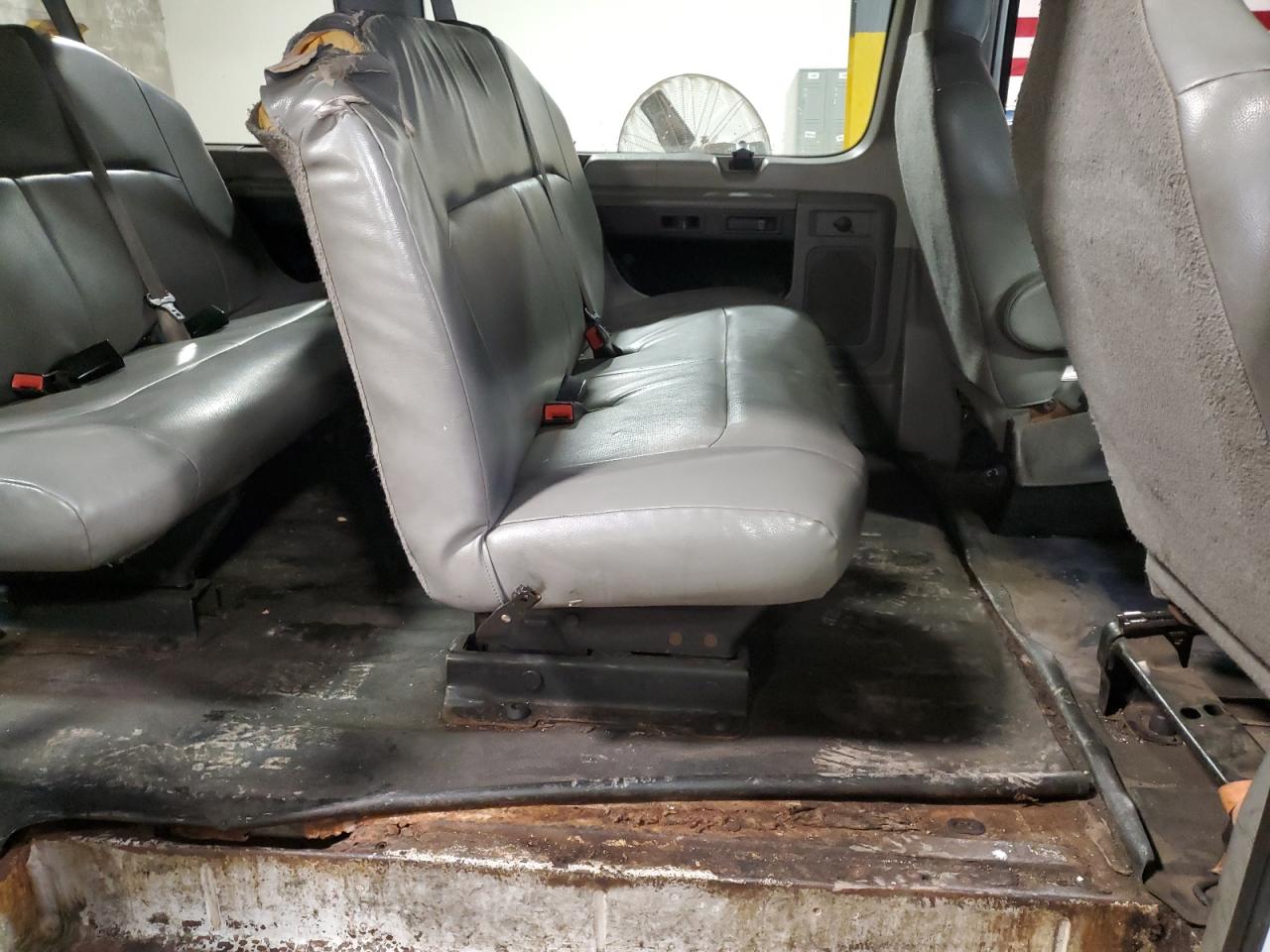 FORD ECONOLINE E350 SUPER DUTY WAGON