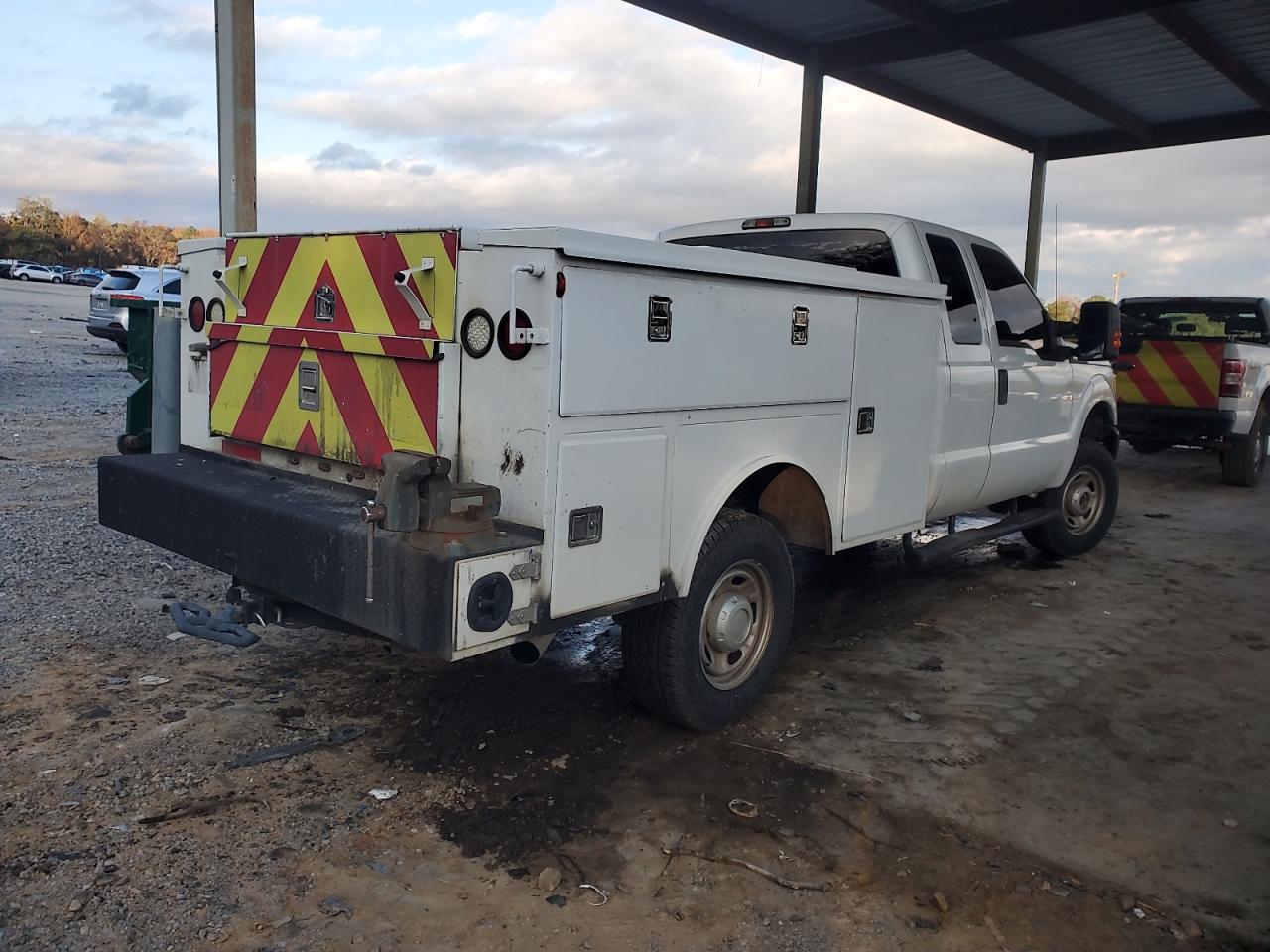 FORD F-350 SUPER DUTY