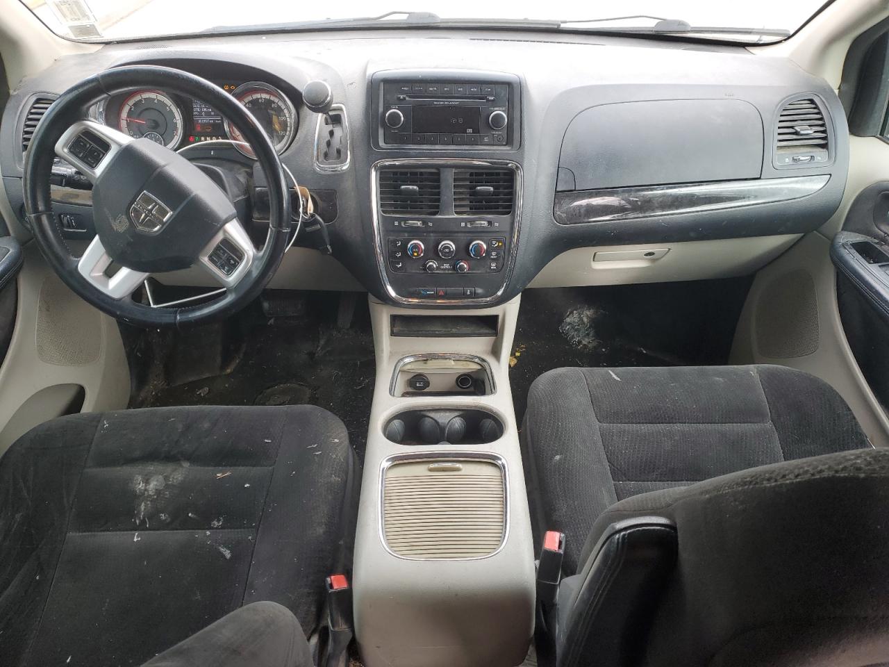 Lot #3318871993 2016 DODGE GRAND CARA