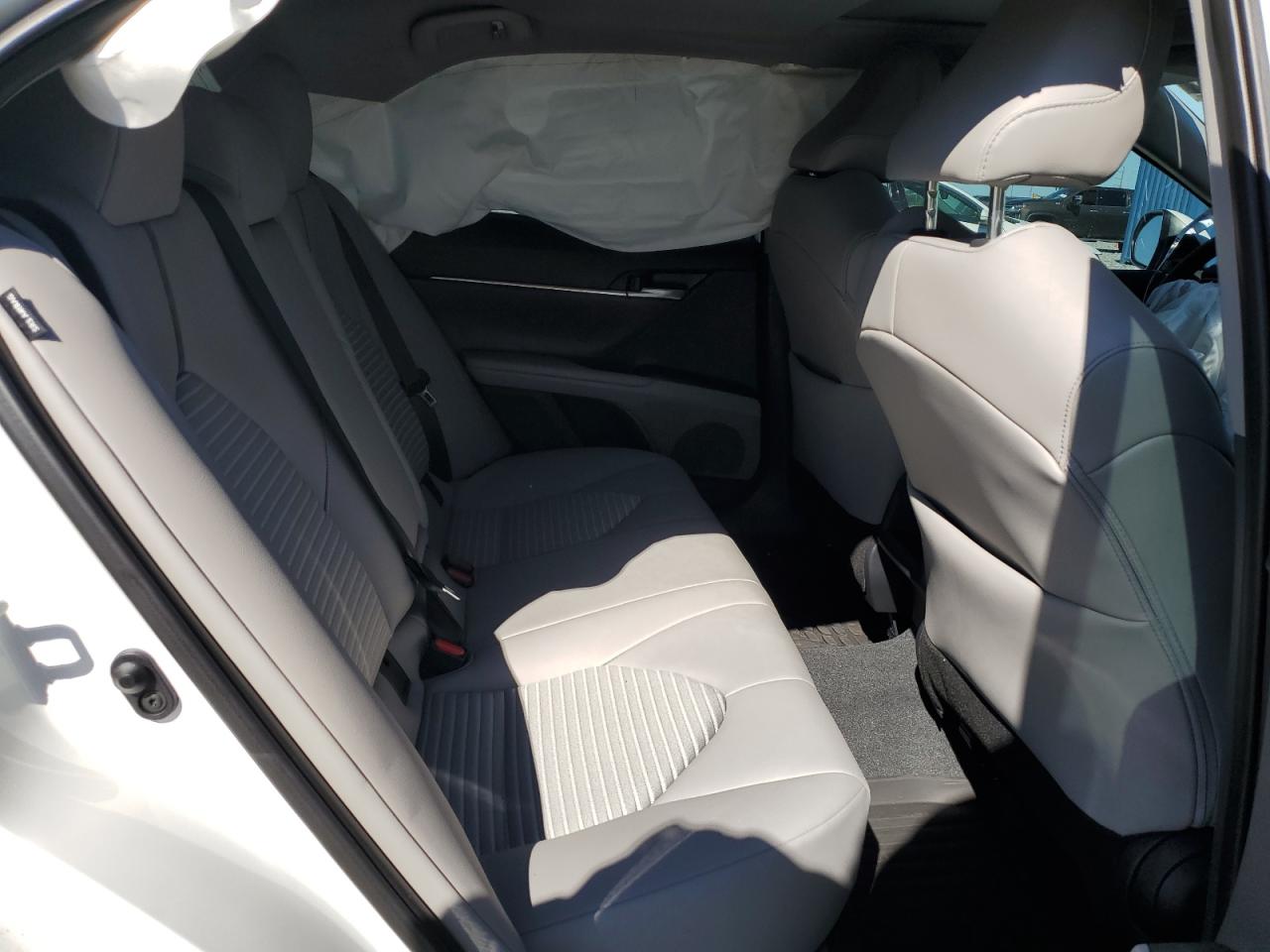 TOYOTA CAMRY SE NIGHT SHADE