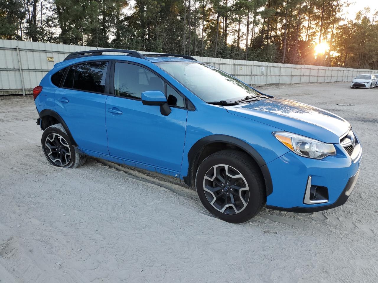 SUBARU CROSSTREK PREMIUM