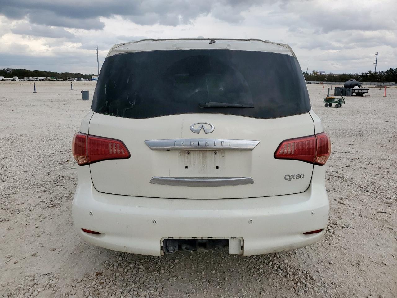 INFINITI QX80