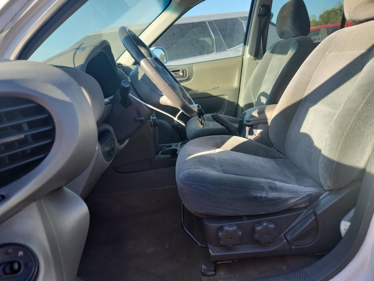 Lot #3285611272 2001 HYUNDAI SANTA FE G