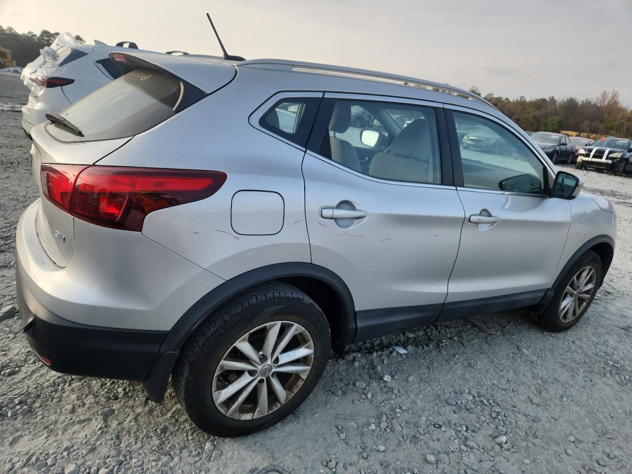 NISSAN ROGUE SPORT S