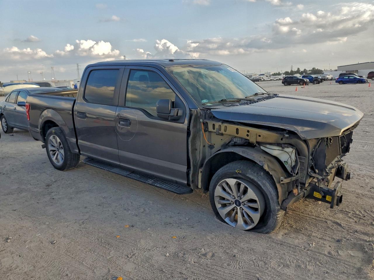 FORD F-150 SUPERCREW