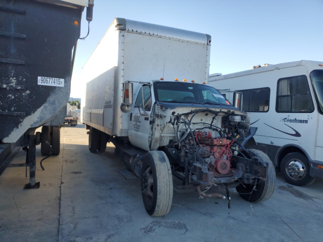 FORD F650 SUPER DUTY