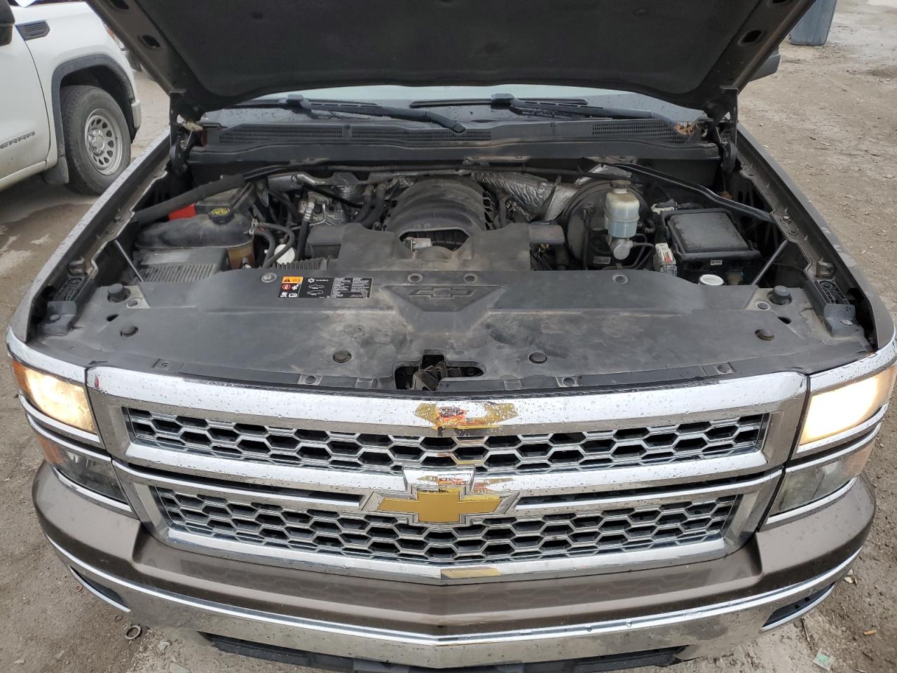 CHEVROLET SILVERADO C1500 LT
