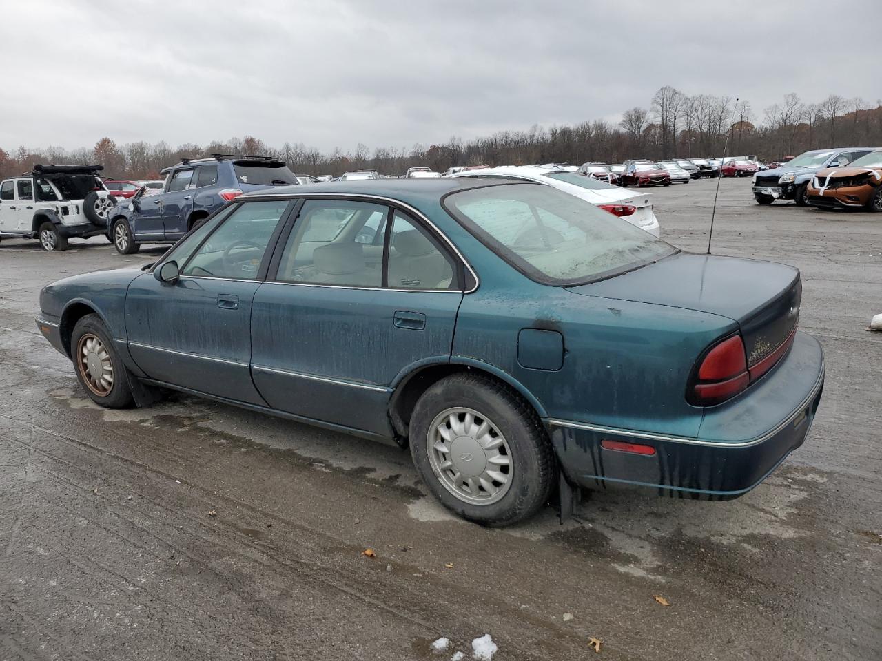 Lot #3286501186 1998 OLDSMOBILE 88 BASE