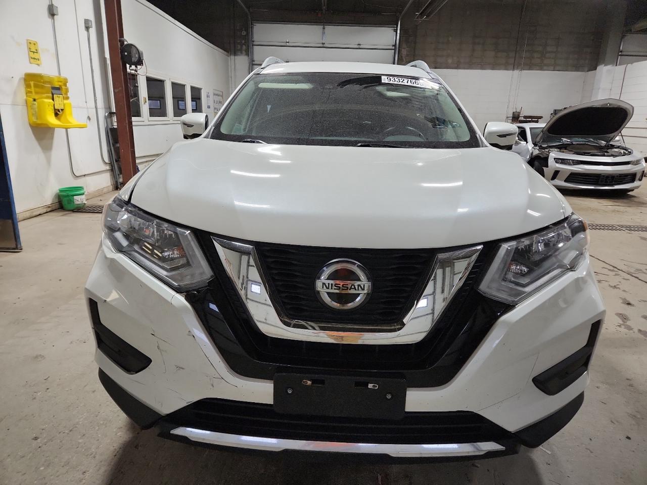 Lot #3310330952 2019 NISSAN ROGUE S