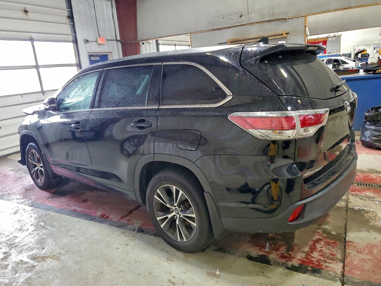 TOYOTA HIGHLANDER XLE