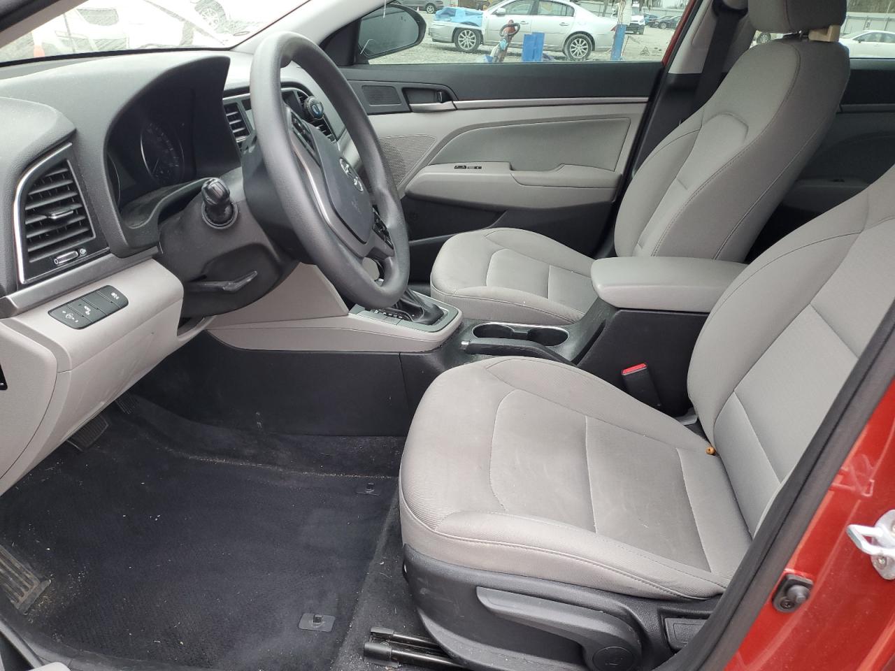 HYUNDAI ELANTRA SEL