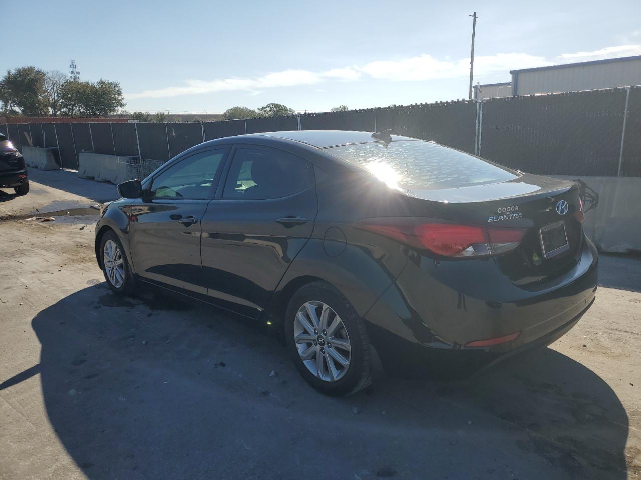 HYUNDAI ELANTRA SE