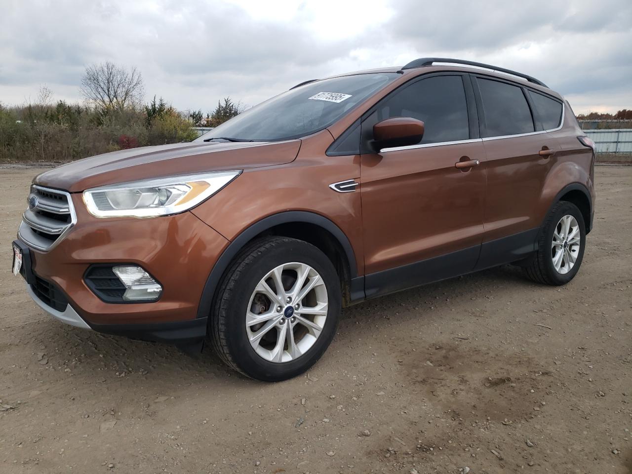 FORD ESCAPE SE