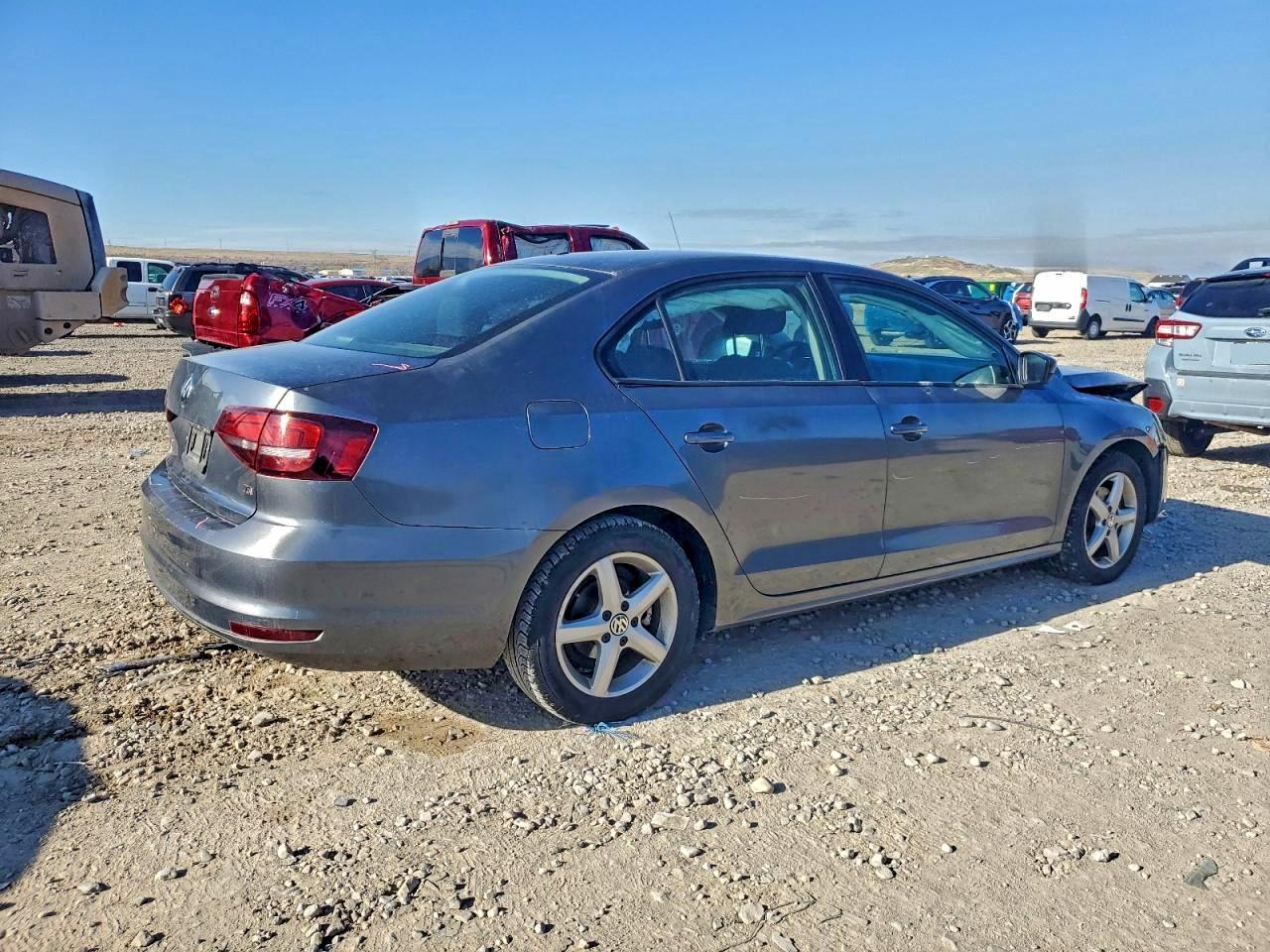 VOLKSWAGEN JETTA S