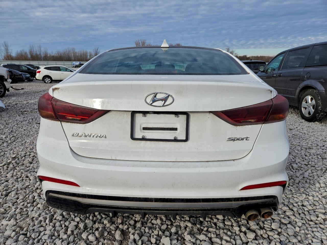 HYUNDAI ELANTRA SPORT