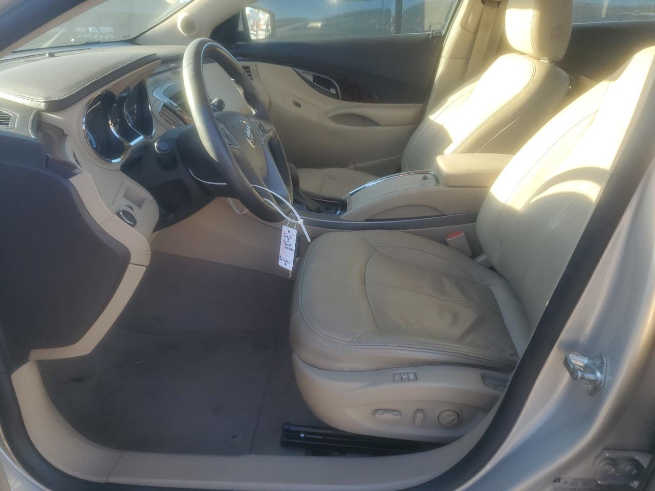 BUICK LACROSSE PREMIUM