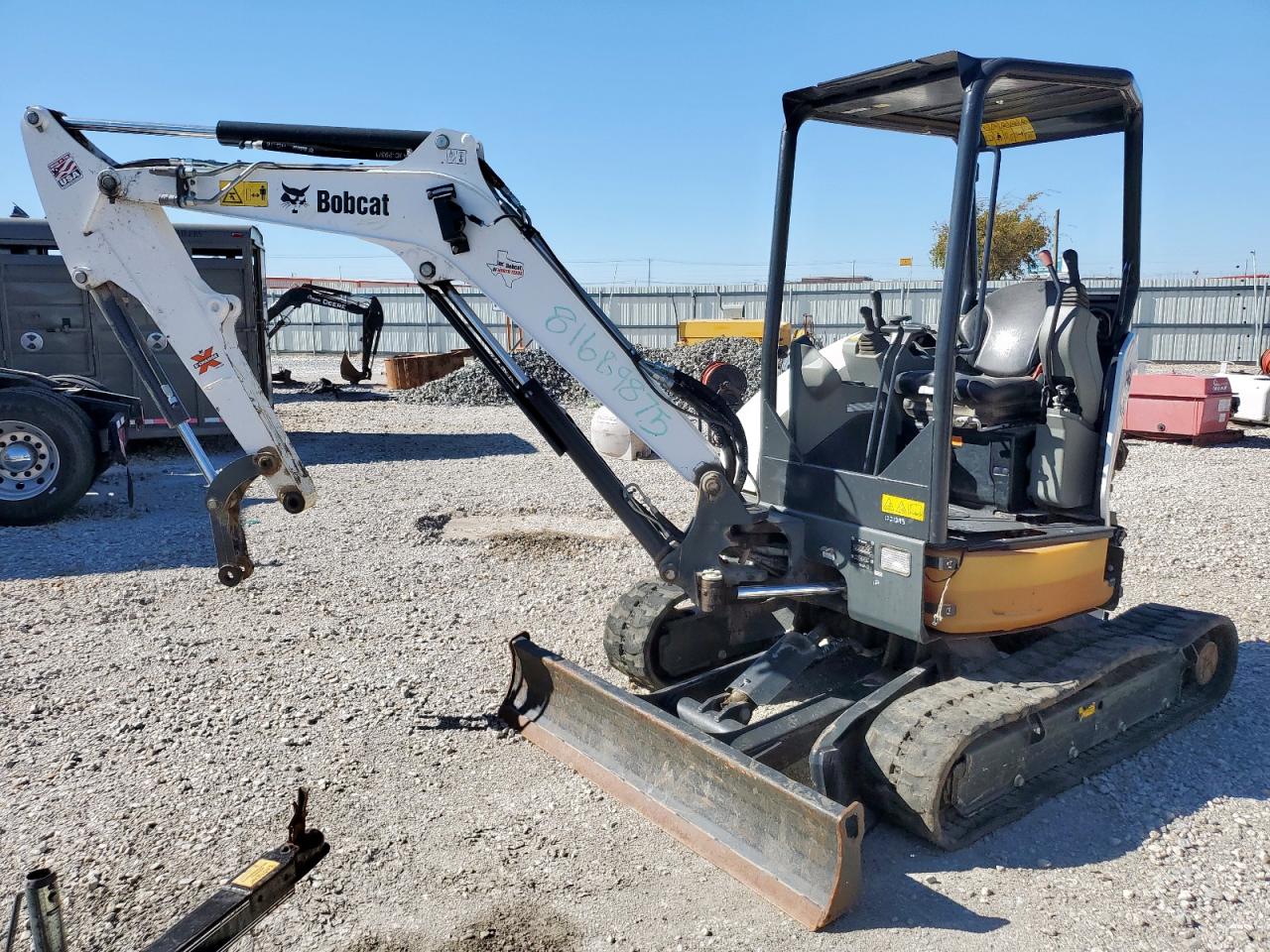 Lot #3303629950 2020 BOBCAT UNKNOWN
