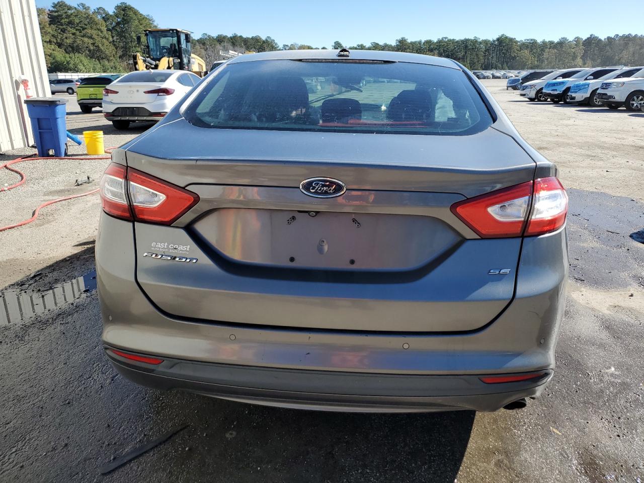 FORD FUSION SE