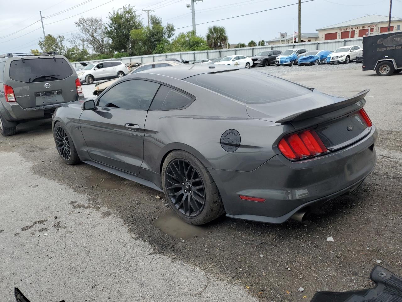 FORD MUSTANG GT