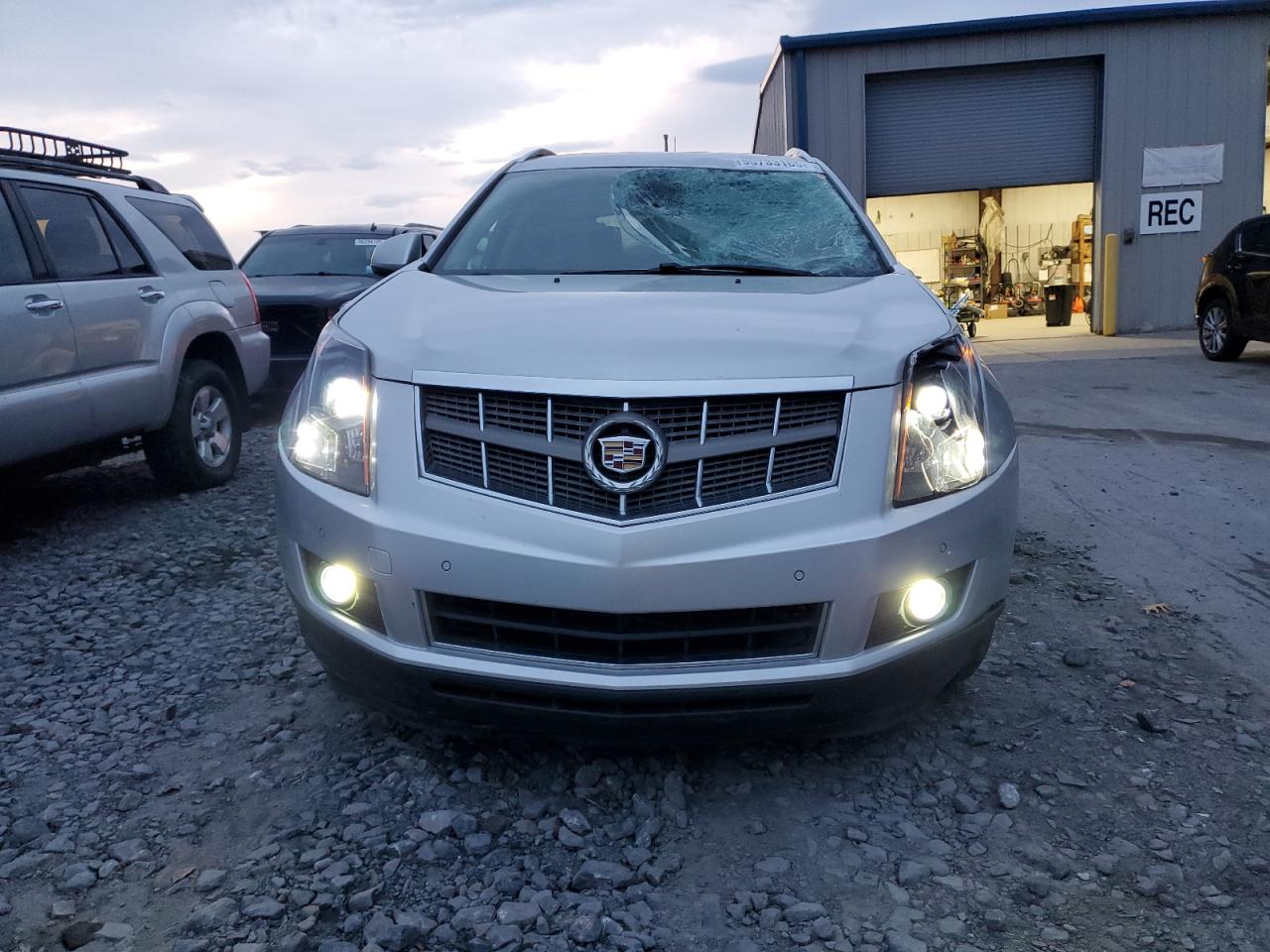 CADILLAC SRX LUXURY COLLECTION