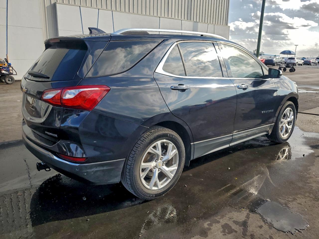 CHEVROLET EQUINOX PREMIER