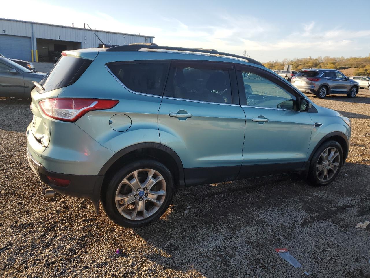 FORD ESCAPE SE