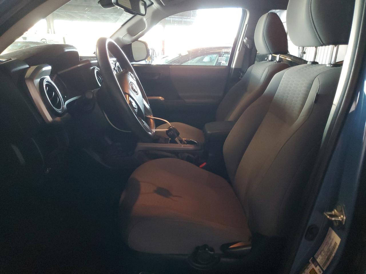 TOYOTA TACOMA DOUBLE CAB