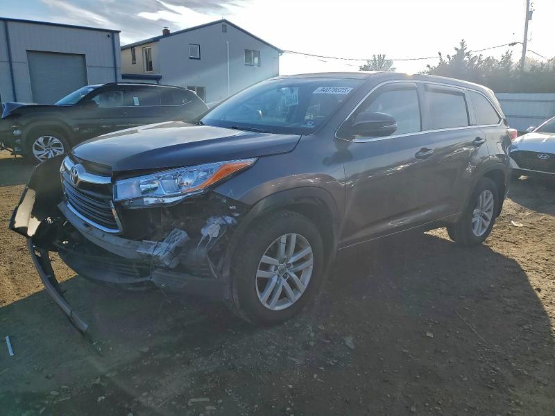 2015 TOYOTA HIGHLANDER #3308454320