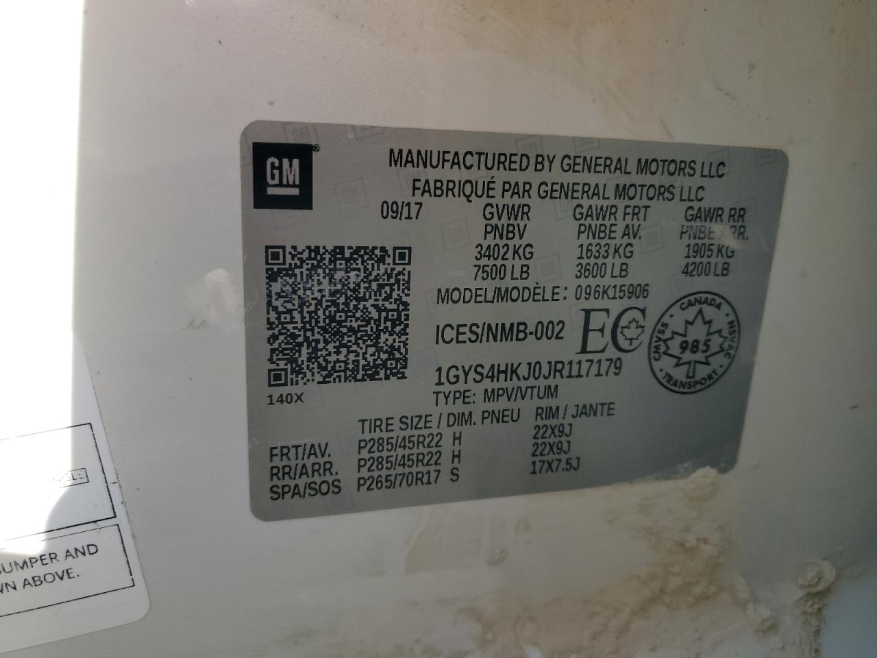 CADILLAC ESCALADE ESV LUXURY