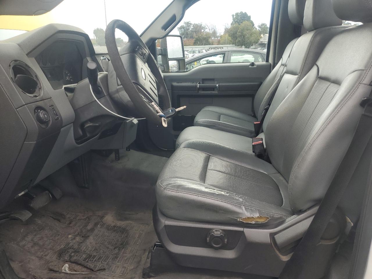 FORD F-250 SUPER DUTY