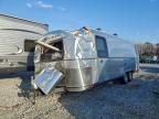 Lot #3303932687 2002 AIRSTREAM SAFARI