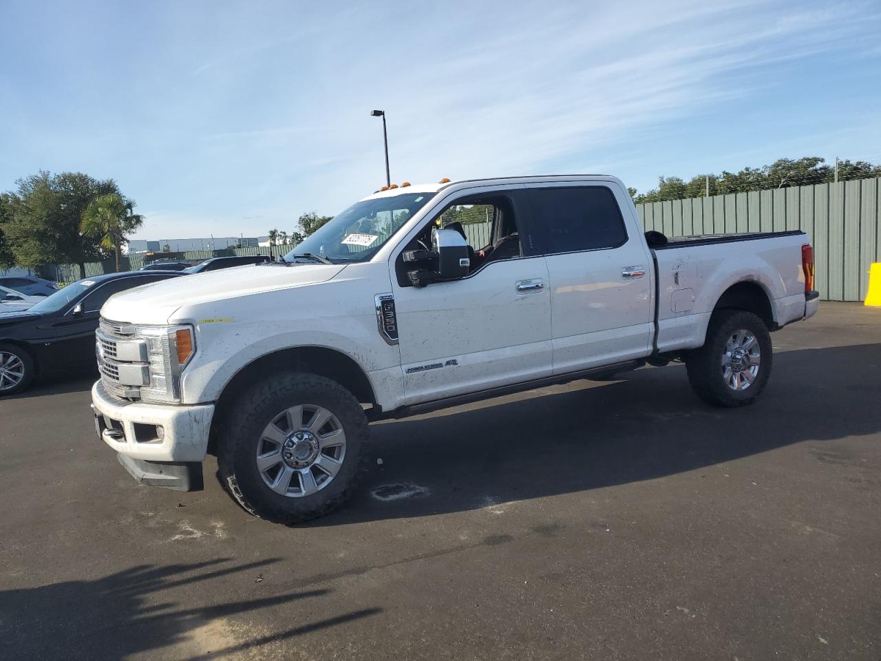 FORD F-350 SUPER DUTY