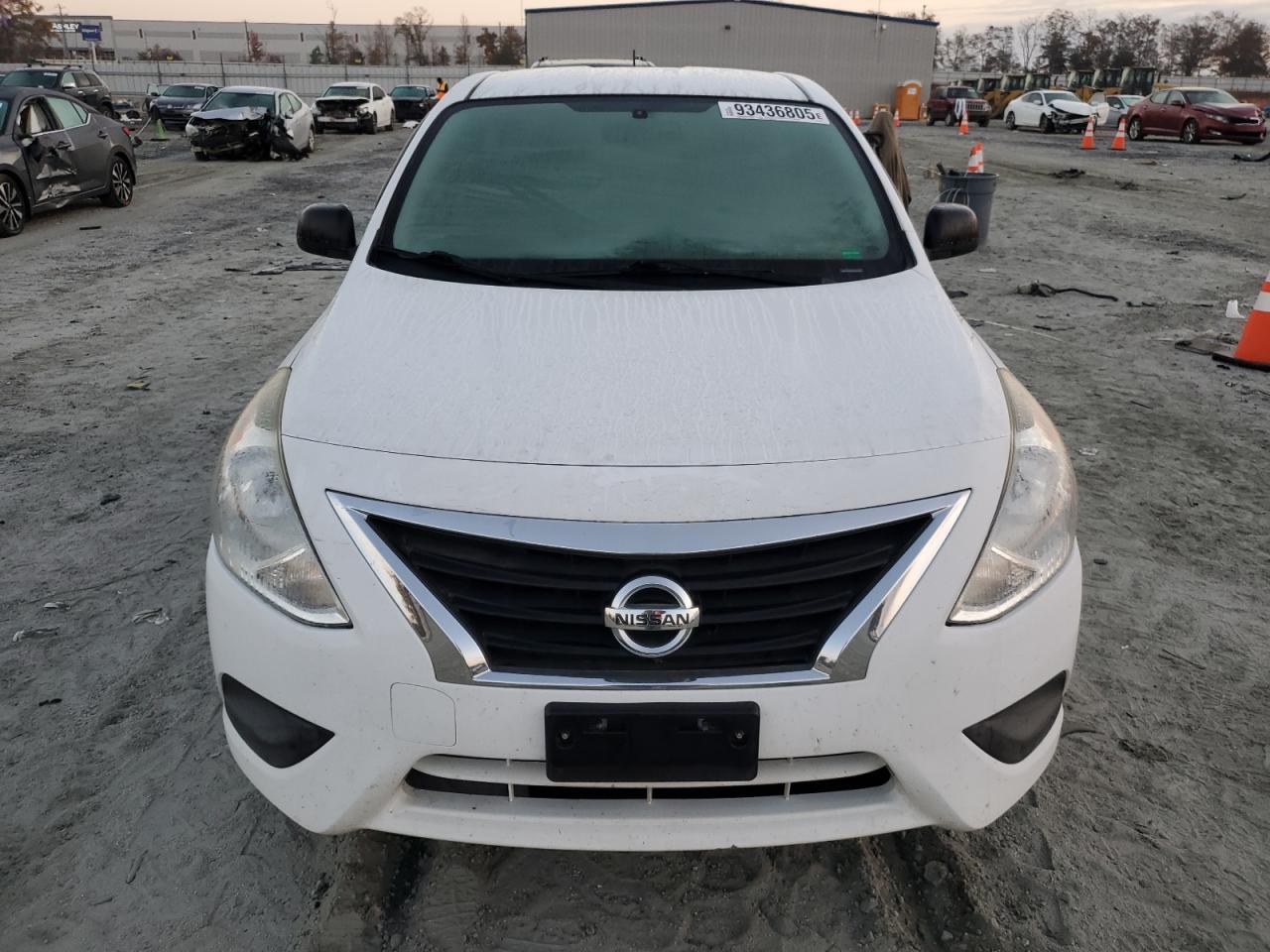 NISSAN VERSA S