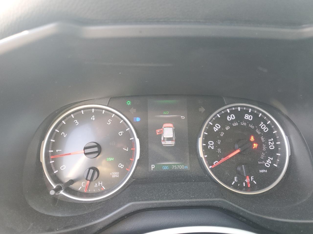 TOYOTA RAV4 XLE PREMIUM