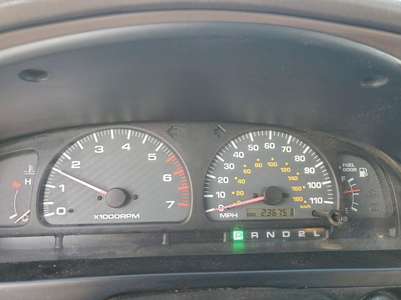 Lot #3298069132 2000 TOYOTA 4RUNNER SR