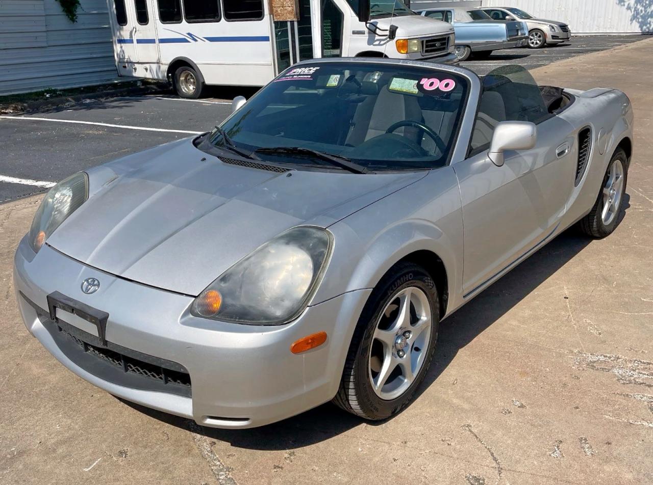 Lot #3283774457 2000 TOYOTA MR2 SPYDER
