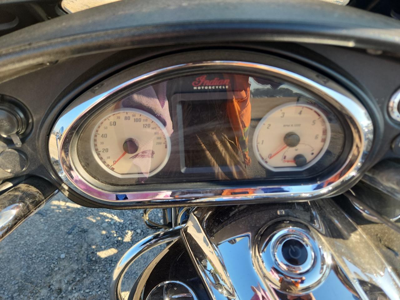 Lot #3283818422 2016 INDIAN MOTORCYCLE CO. CHIEFTAIN