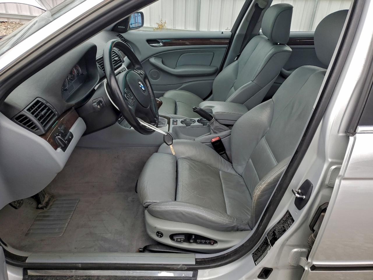 Lot #3307678087 2001 BMW 330 I