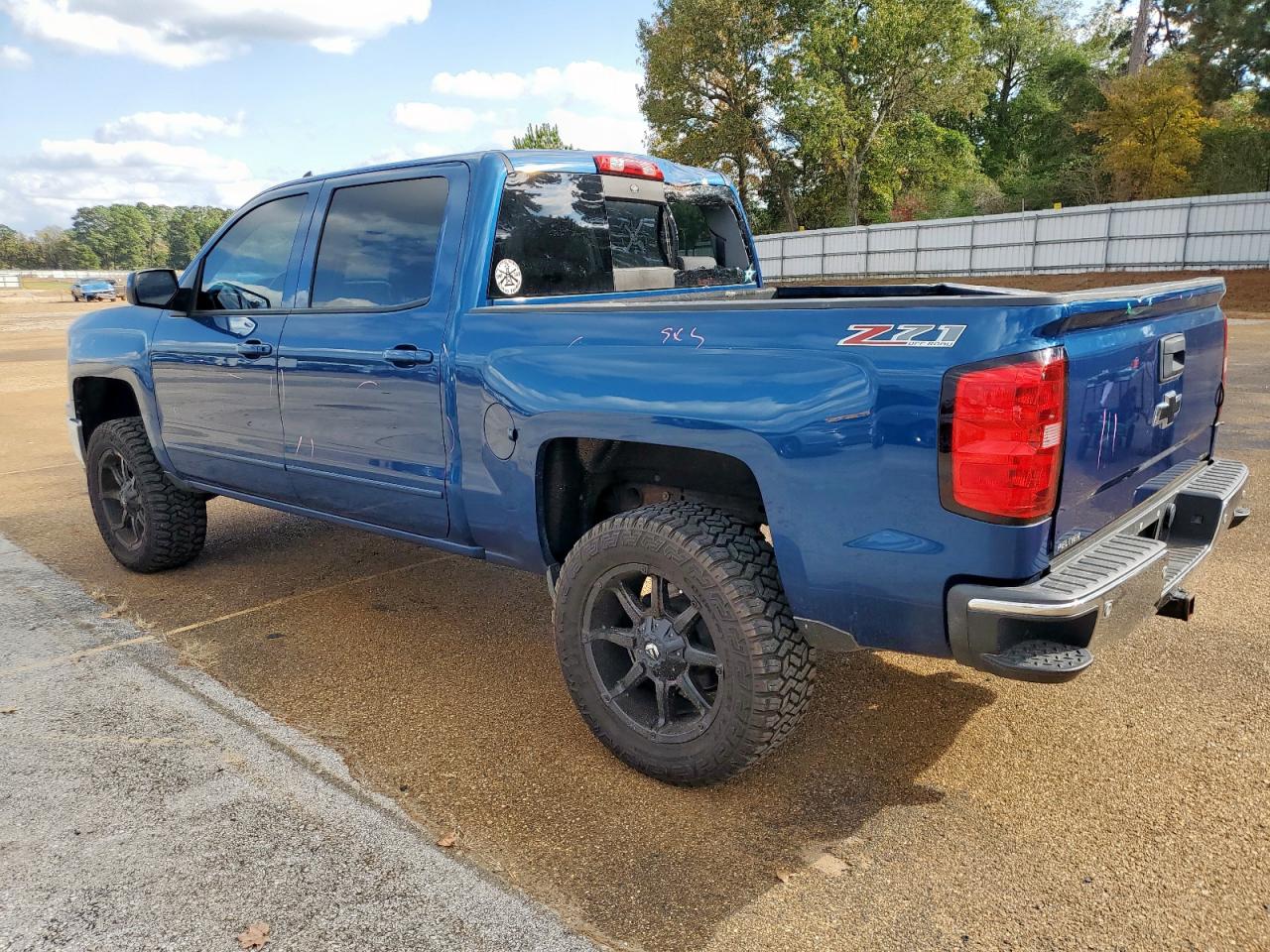 CHEVROLET SILVERADO K1500 LT
