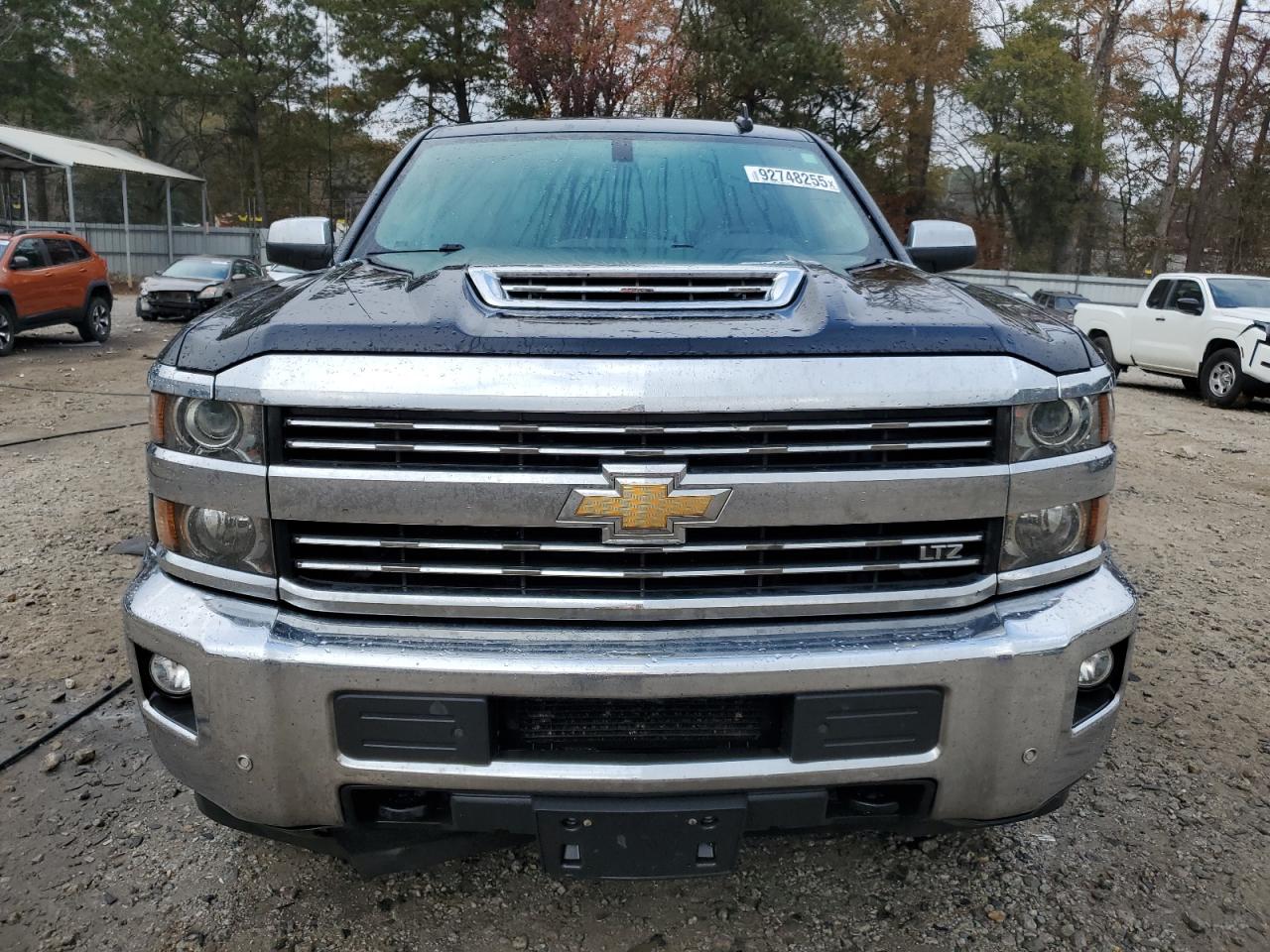 CHEVROLET SILVERADO K2500 HEAVY DUTY LTZ