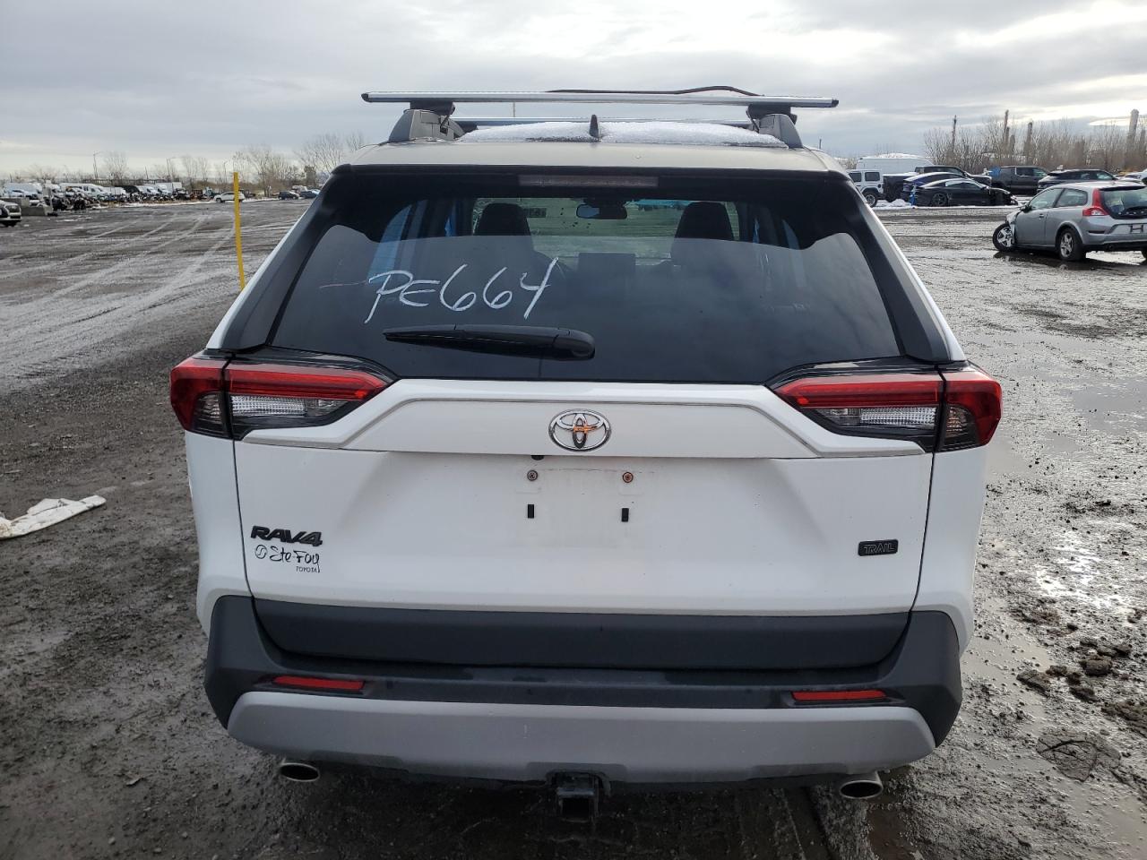 TOYOTA RAV4 ADVENTURE