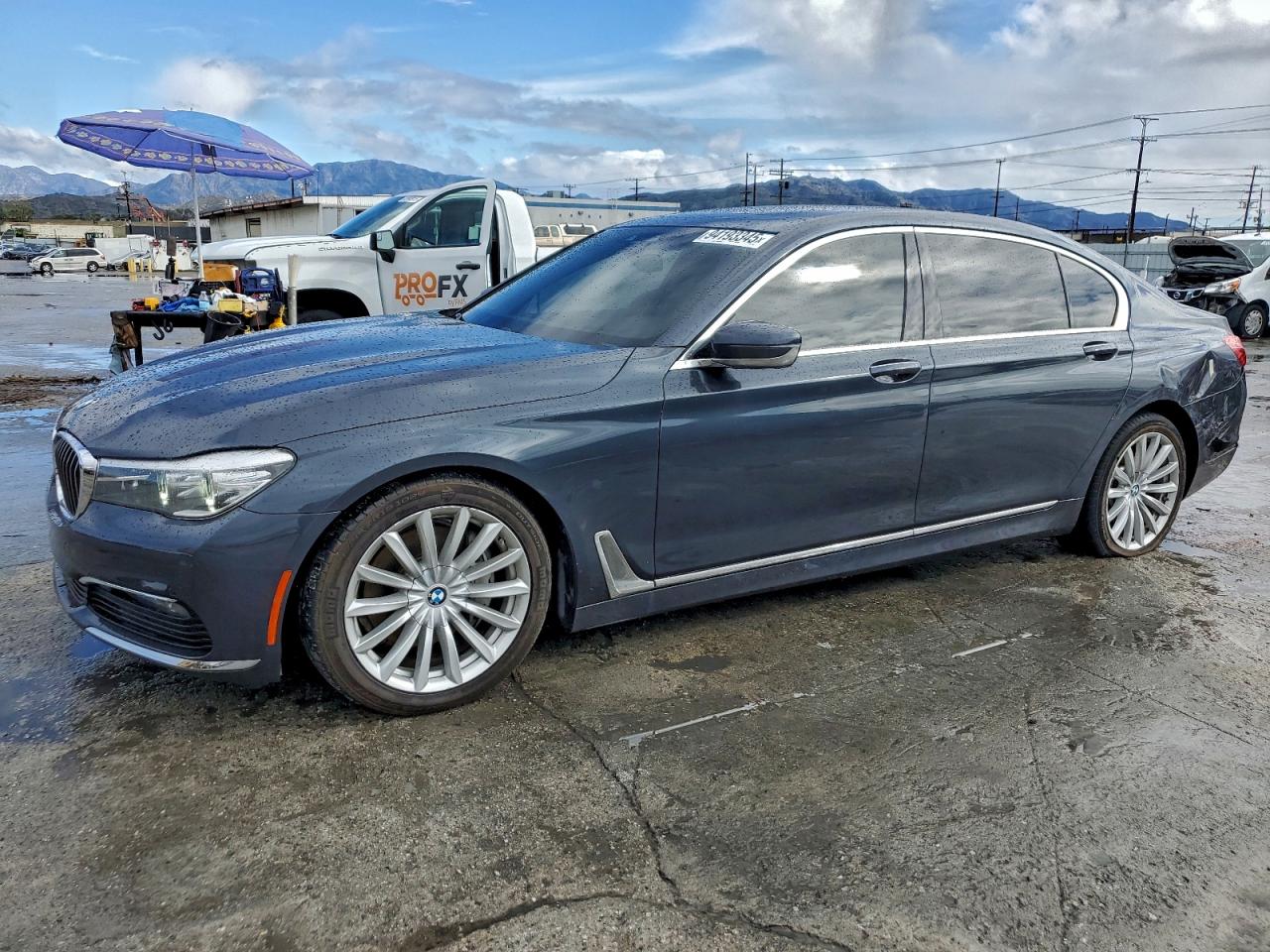 BMW 7 SERIES I