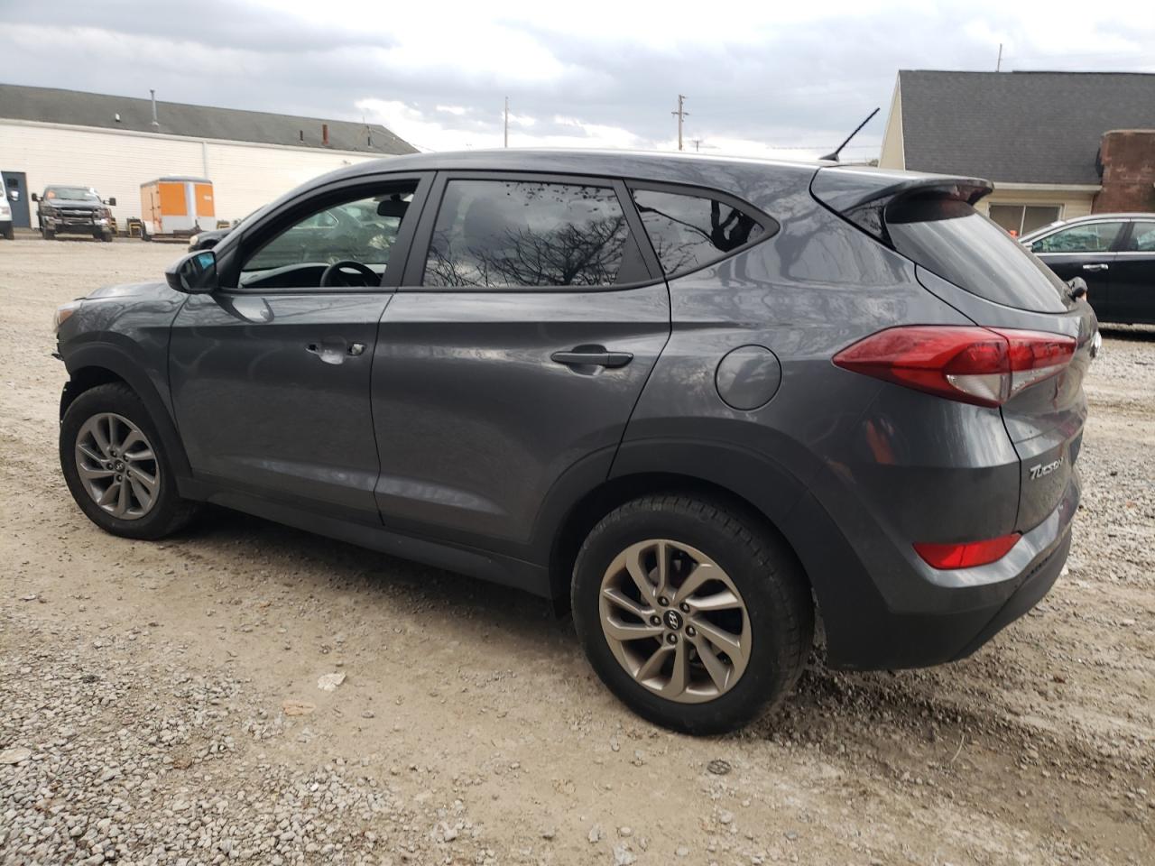 HYUNDAI TUCSON SE
