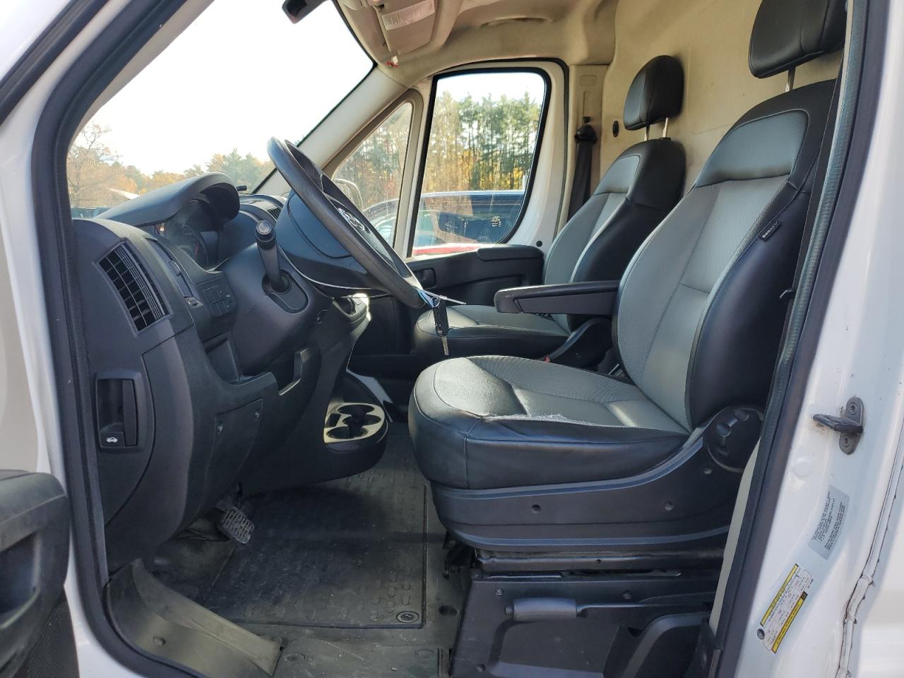 RAM PROMASTER 2500 HIGH