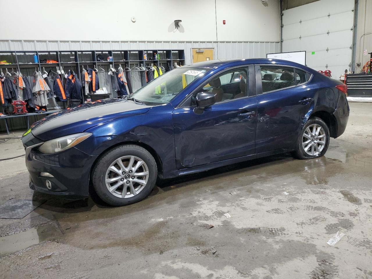 MAZDA 3 SV