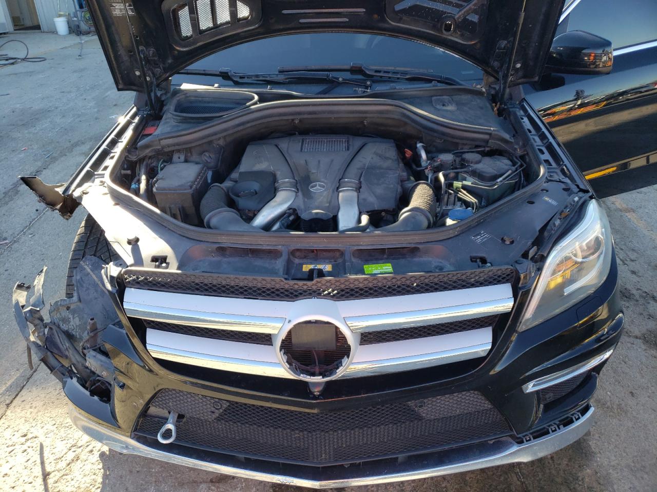 MERCEDES-BENZ GL-CLASS 550 4MATIC